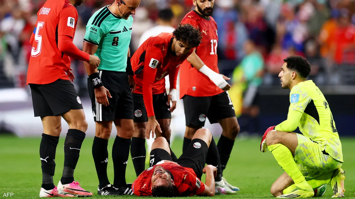 رغم الصعود التاريخي.. أزمات تضرب مصر قبل مواجهة إستراليا