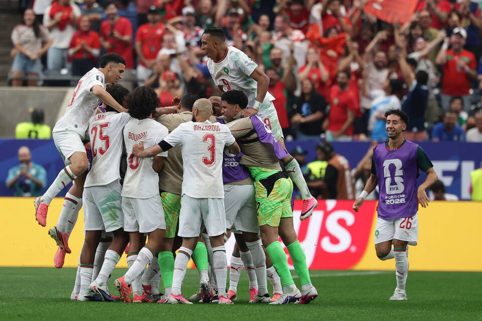 مفاجآت مدوية في تشكيل المغرب أمام فرنسا بربع نهائي كأس العالم 2026