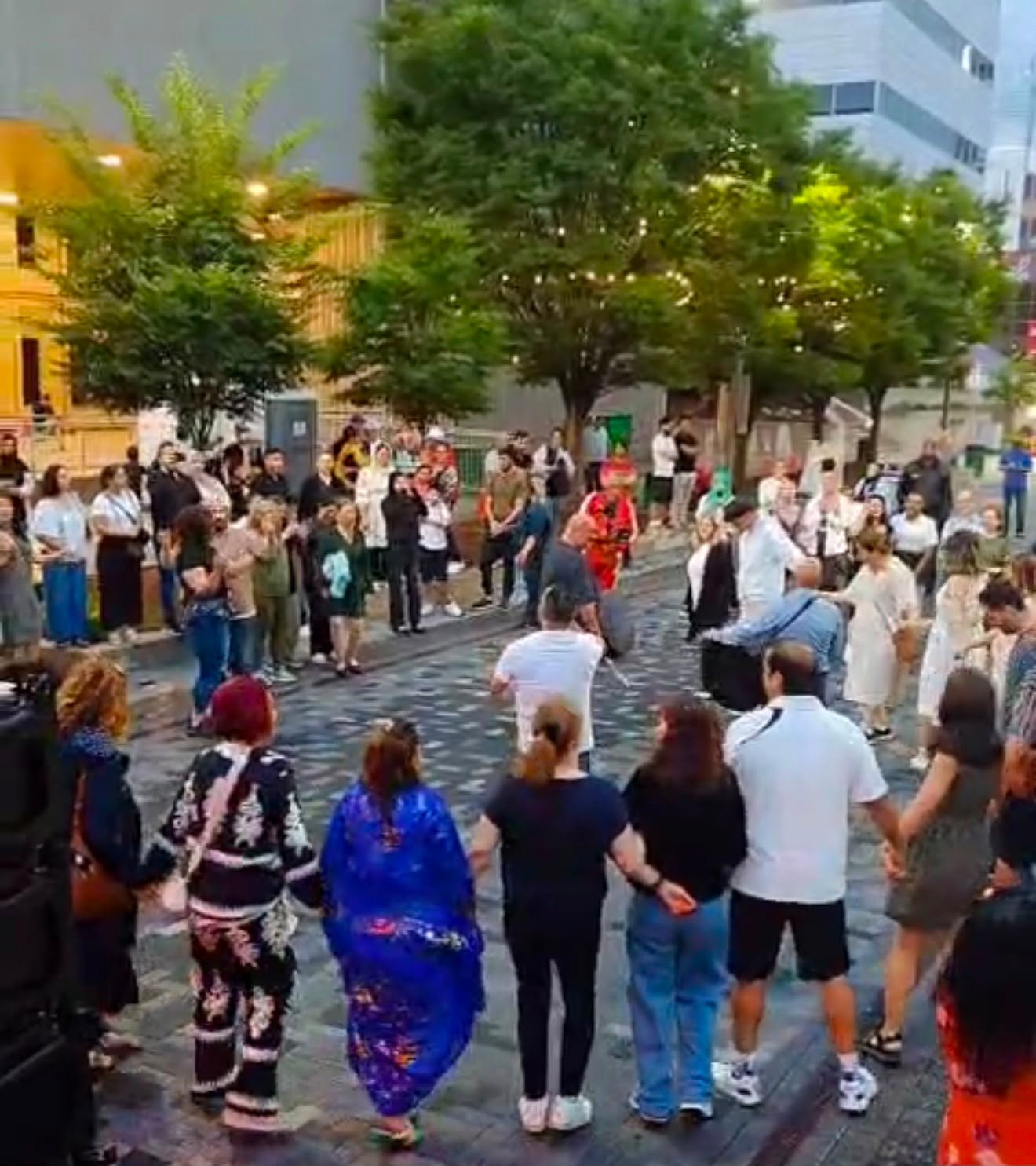 مهرجان الشرق الأوسط يضيء سماء لندن، أونتاريو
